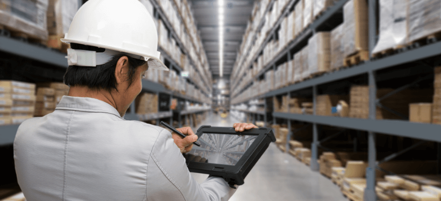 Leveraging-the-power-of-ERP-to-optimize-inventory-management_900x410