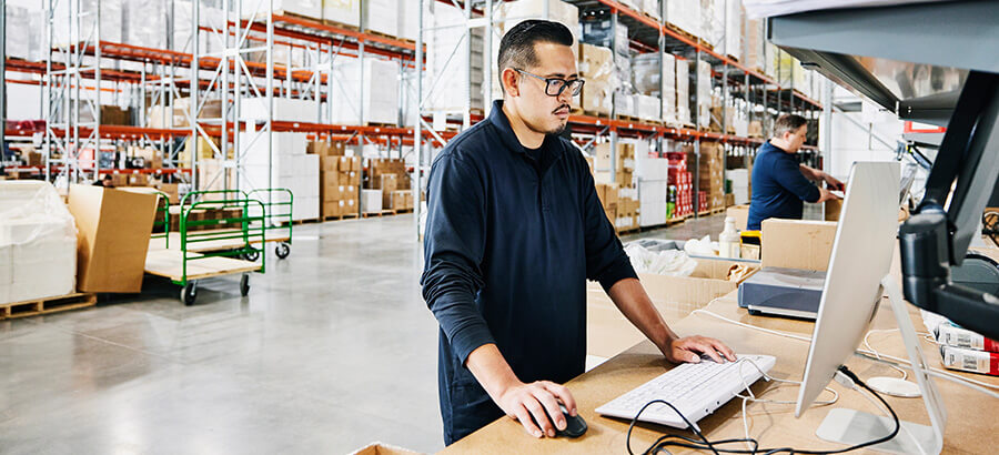 david_van_rensburg_erp_for_compliance_and_traceability_in_regulated_industries_900_x_410